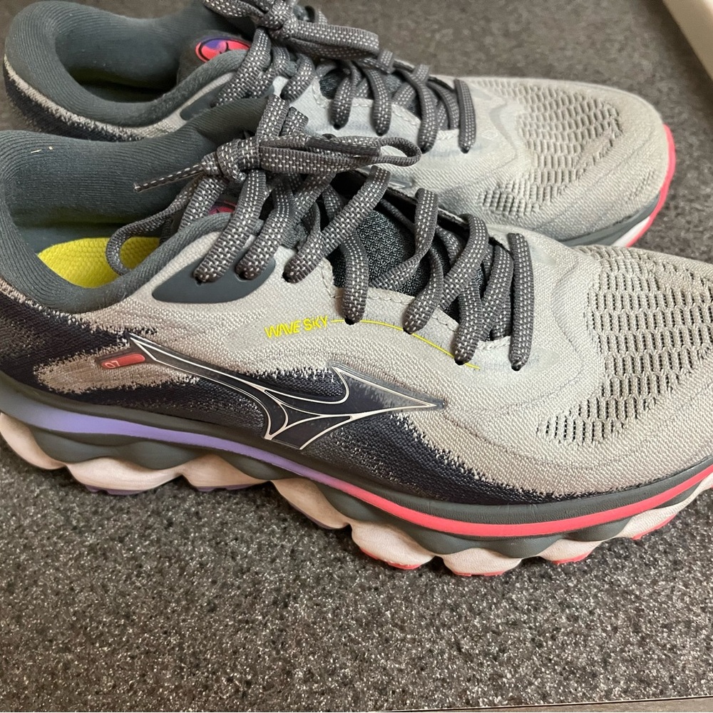 Brooks 7
